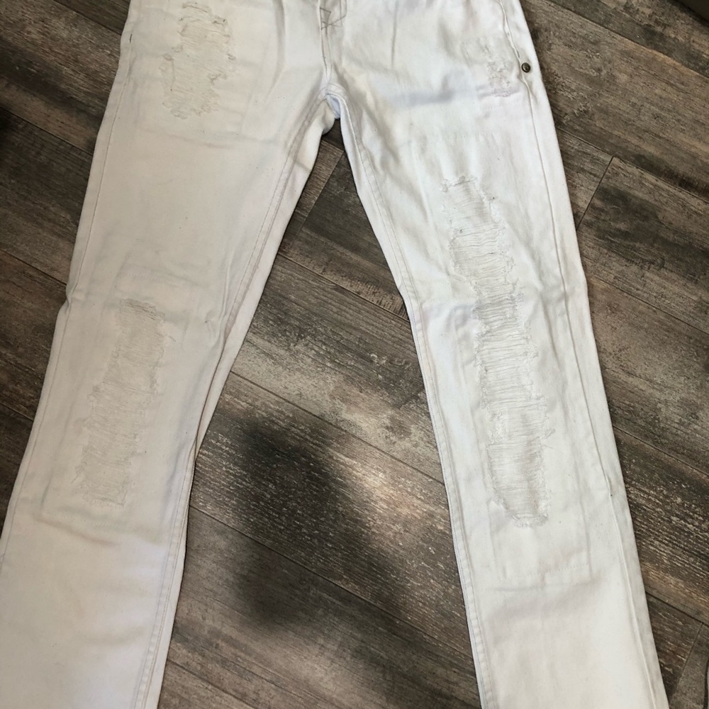 Guess men’s white denim jeans (29)